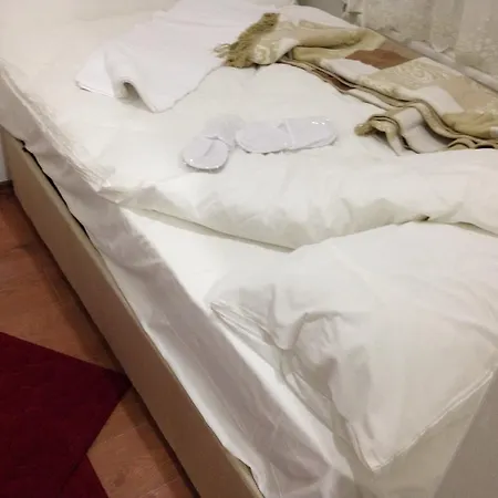 Frekans Laleli Apart *